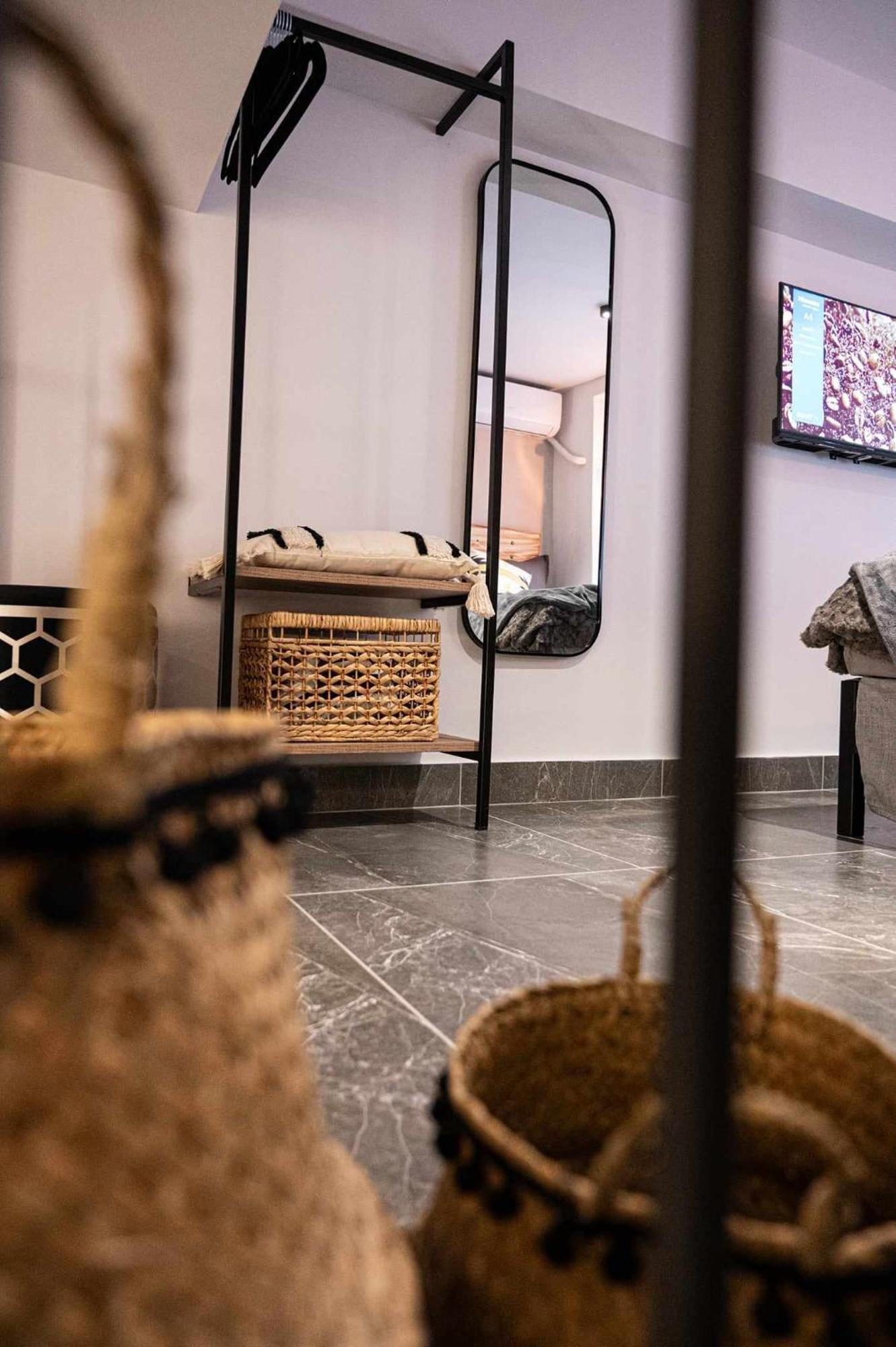Apartmán Namaste Lofts Near Seaside Soluň Exteriér fotografie